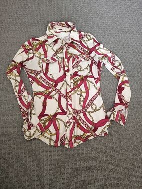 Chain Print Long Sleeve Button-Up Blouse in White, Fuchsia & Gold